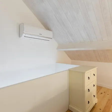 Loureiro Apartment Porto