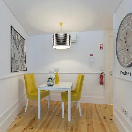 Loureiro Apartment Porto